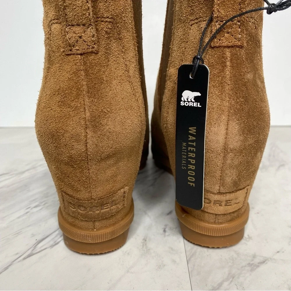 New! Sorel Joan Of Arctic Wedge Chelsea Light Brown Suede Bootie 10 1/2